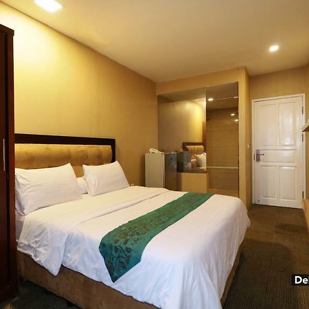 Magnolia Hotel Dżakarta Zewnętrze zdjęcie