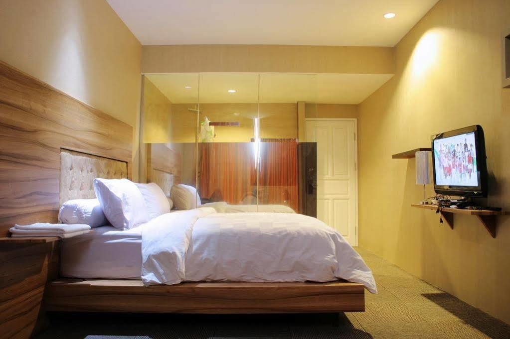 Magnolia Hotel Dżakarta Zewnętrze zdjęcie