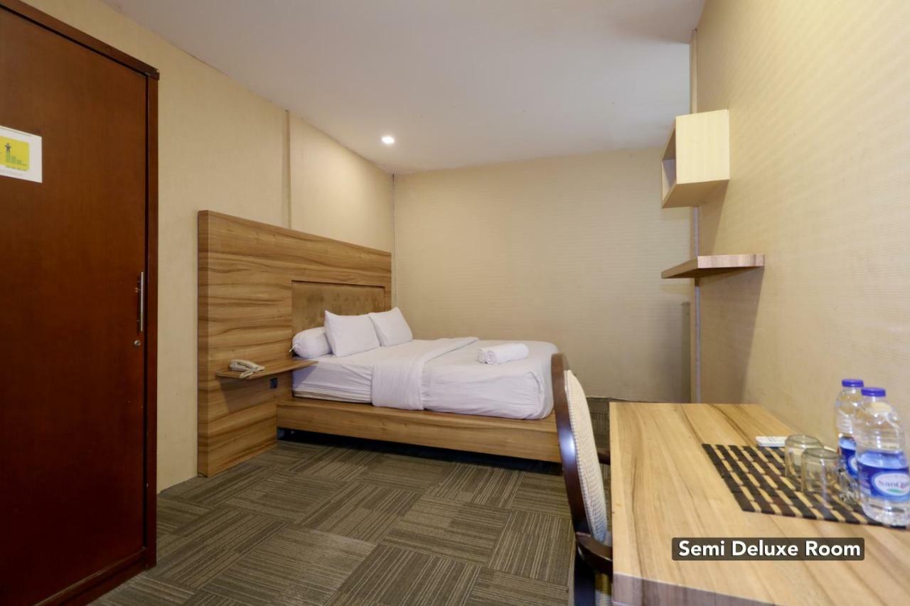 Magnolia Hotel Dżakarta Zewnętrze zdjęcie