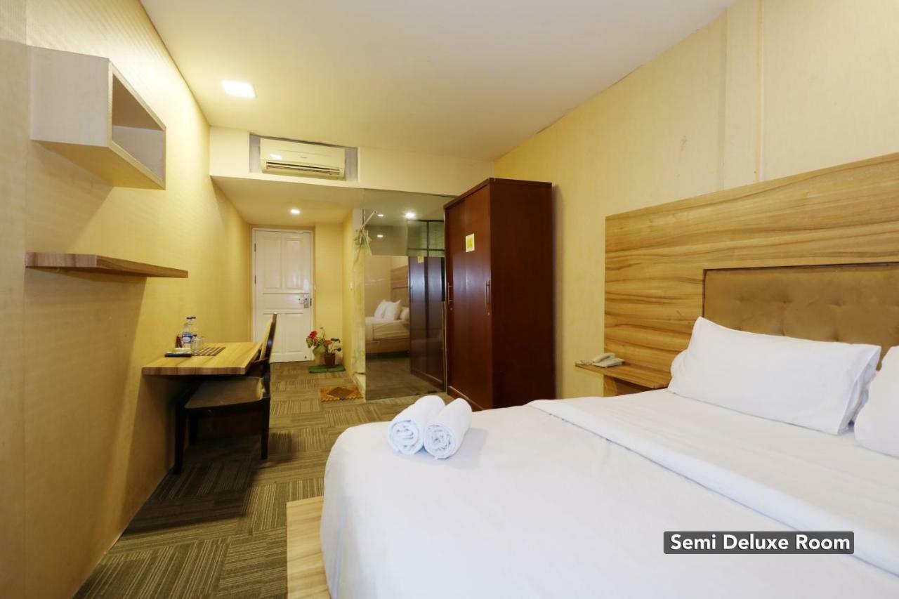 Magnolia Hotel Dżakarta Zewnętrze zdjęcie